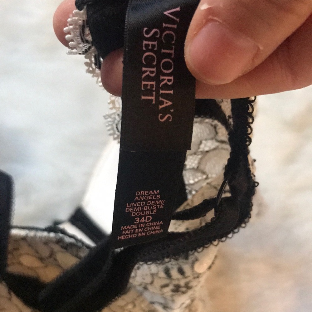 Bra - Picture 3 of 4